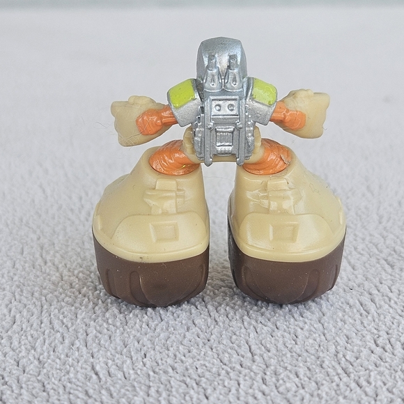 Matchbox Big Boots Action Figures Set of 3 Cowboy Standing Weighted - Picture 3 of 8